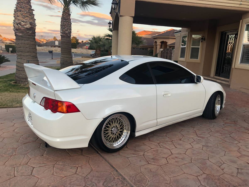 Illustration for article titled At $5,100, Could This 2003 Acura RSX Type-S Totally Be Your Type?